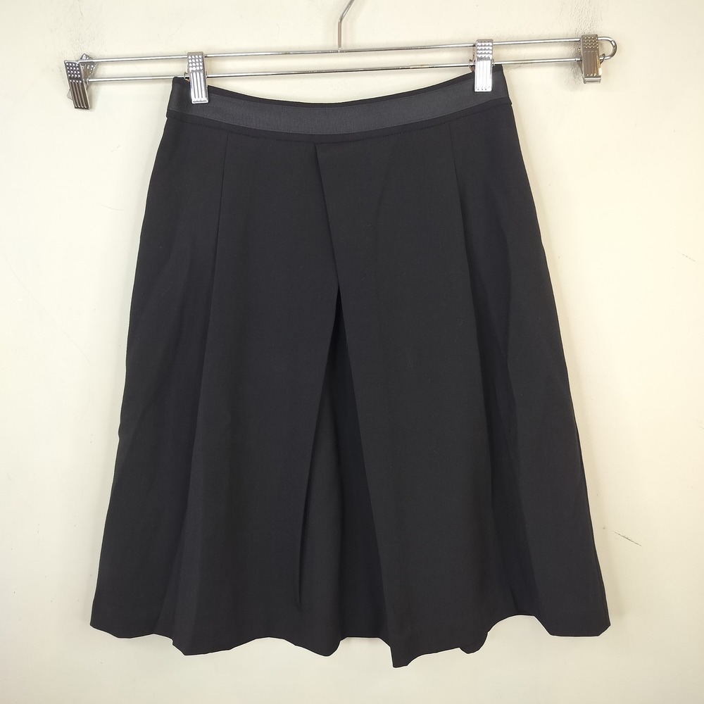 White House Black Market Pleated A-Line Skirt 00 Womens Career Classic Black